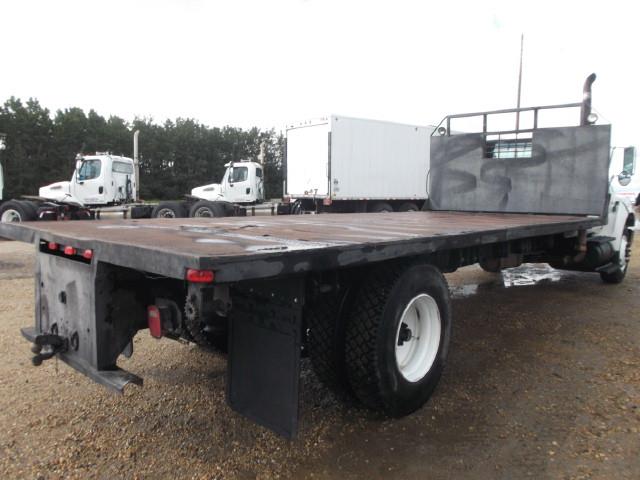 Image #2 (2005 FORD F750 XL SD DECK TRUCK)